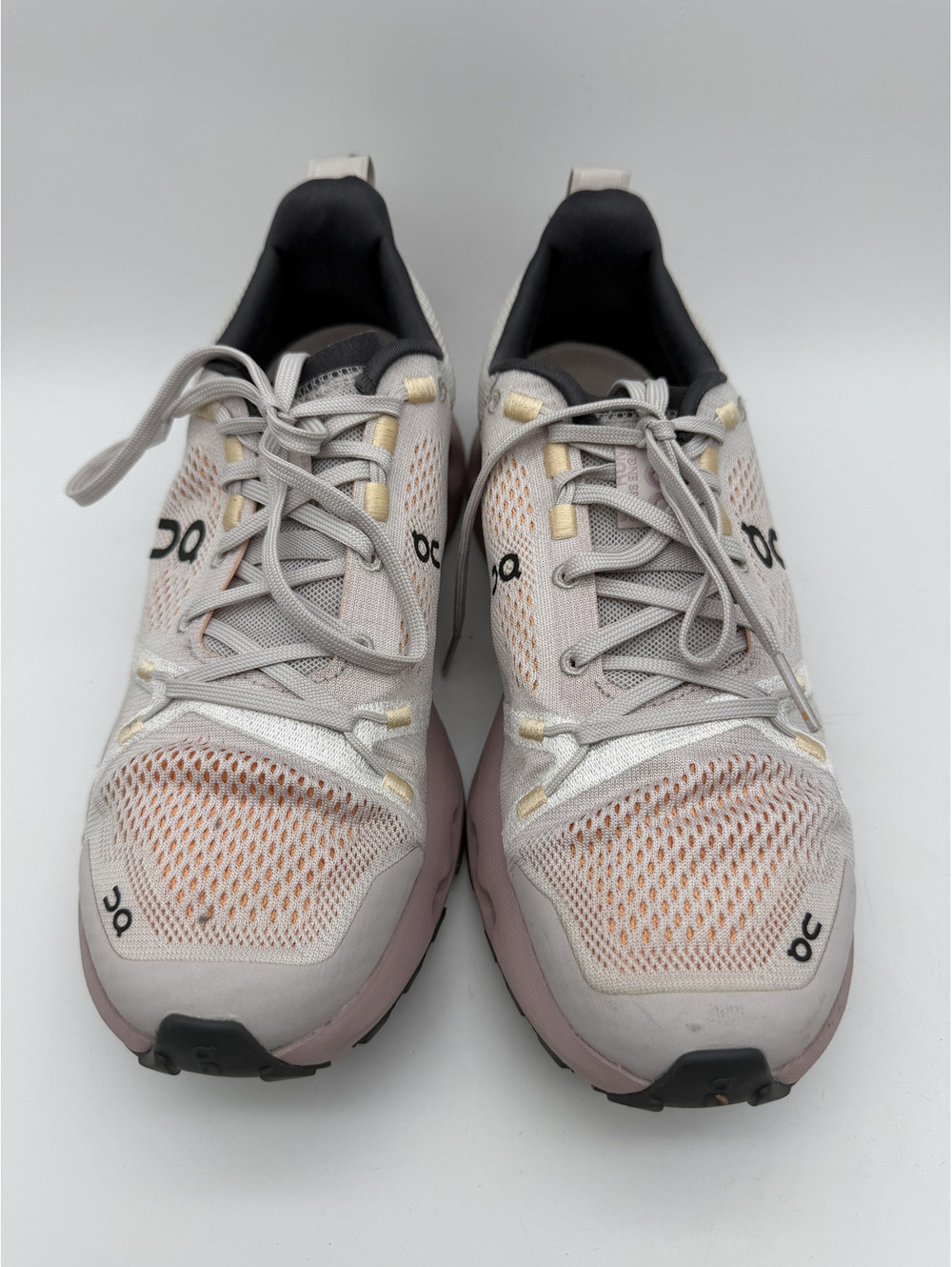 On Running Cloudsurfer Trail Women's Size 9 Running Shoes